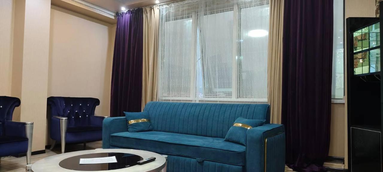 Nurly Tau 2Room Apartments Almaty Exterior foto